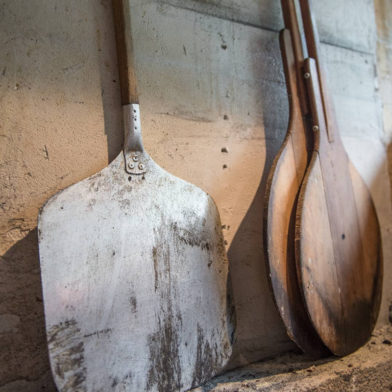 Pizzeria - T-Me - Pizzas au feu de bois - Restaurant a emporter Murol