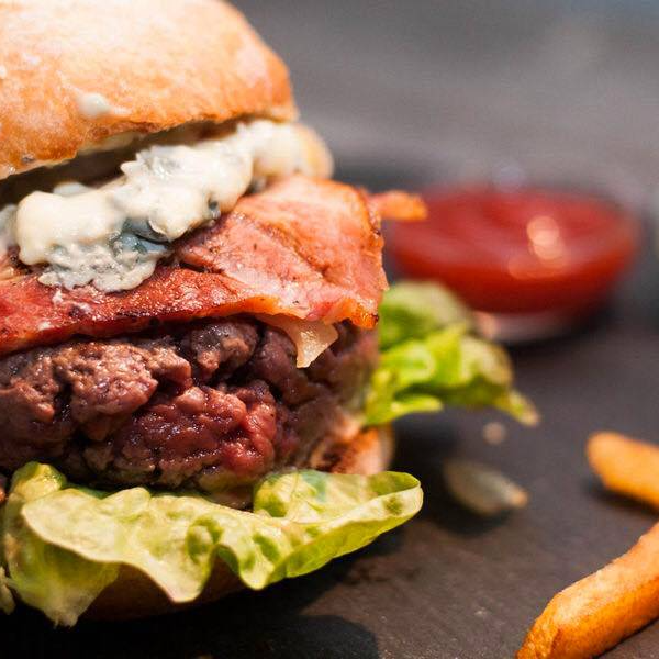 T-me - Restaurant Murol - restaurant CHAMBON-SUR-LAC